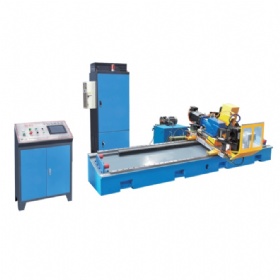 Servo cold cut flying saw